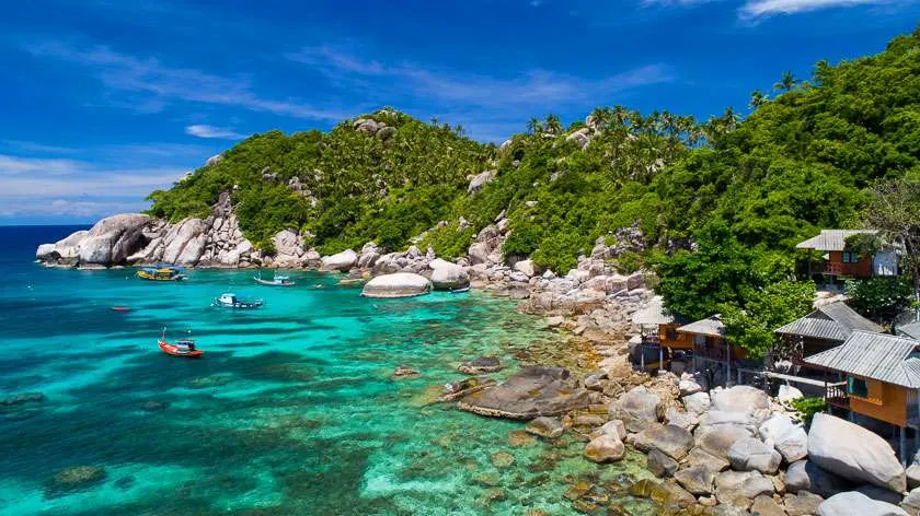 พักผ่อนท่ามกลางธรรมชาติที่เกาะเต่า